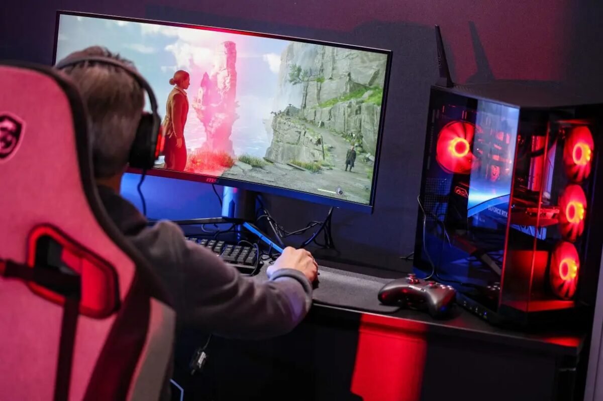 Trang Thiết Bị Gaming Chuyên Nghiệp